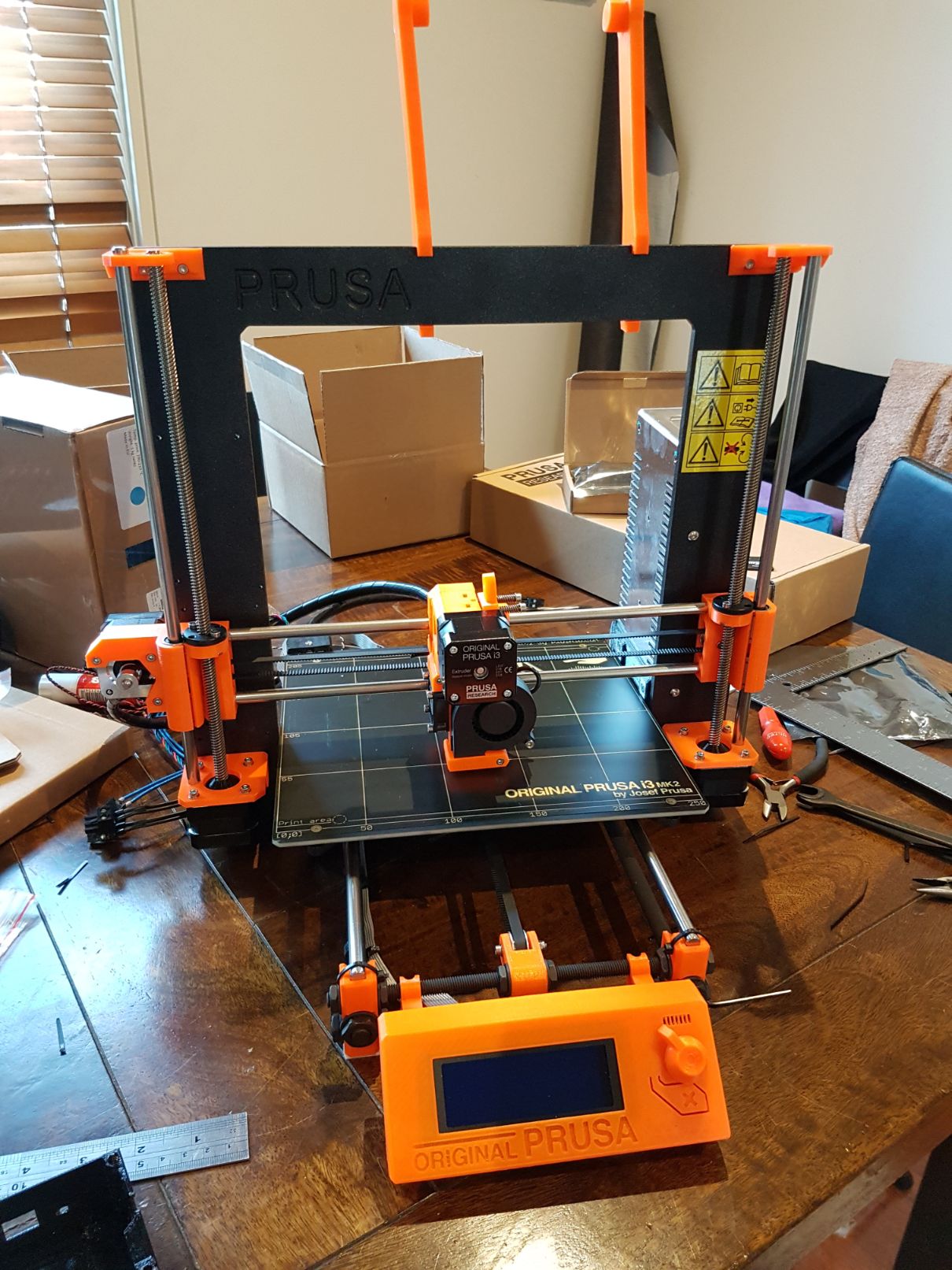 Filament holder mounted