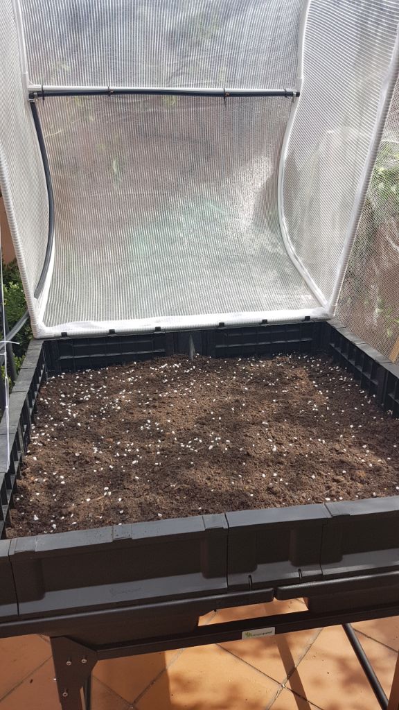 Soil perlite mix